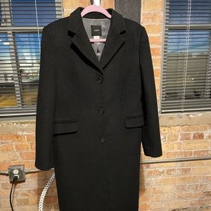 Beautiful J crew winter coat. Like new 80% wool 20% cashmere